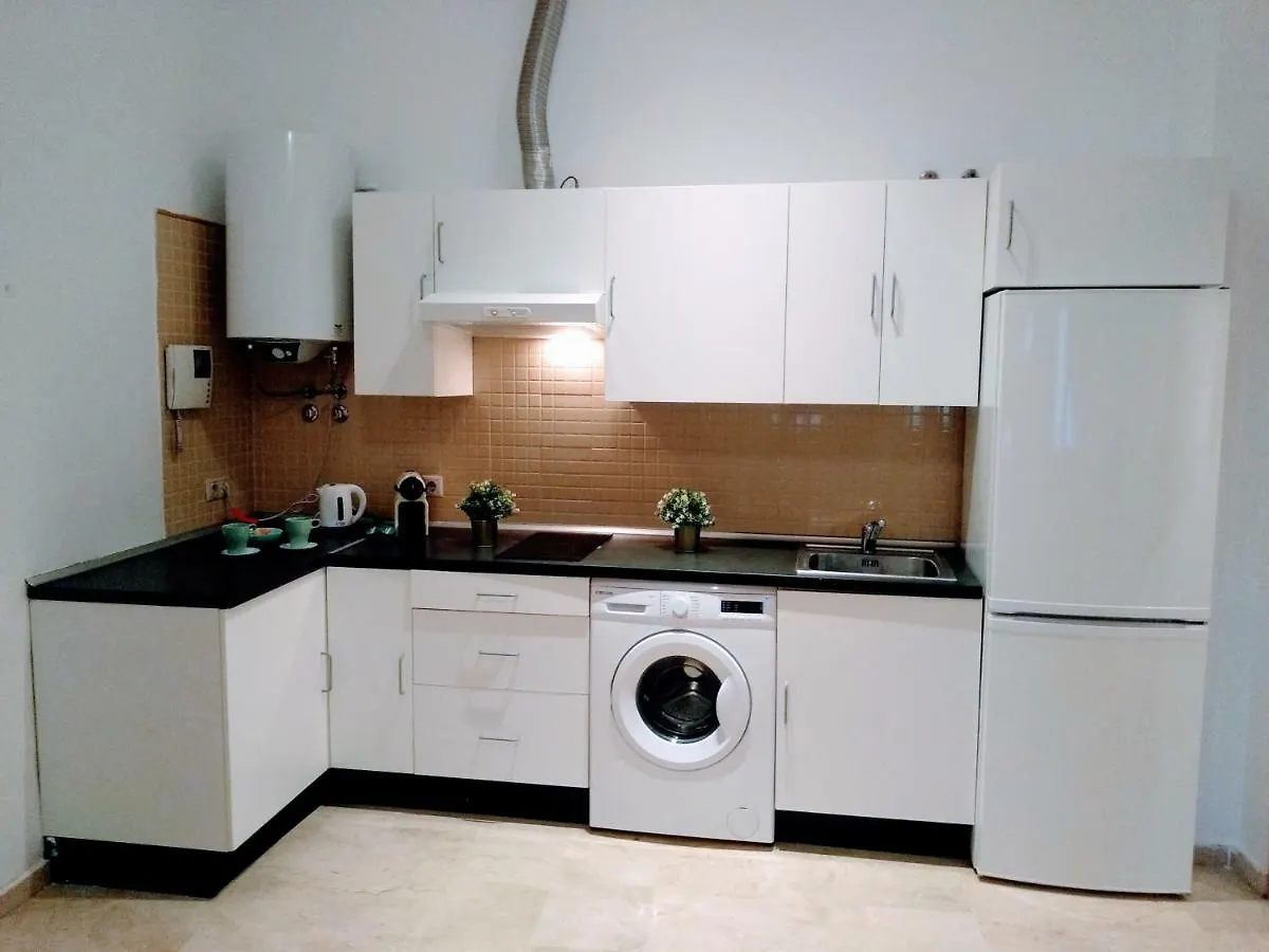 Barqueta Sevilla Wish-Suite 0*, إشبيلية